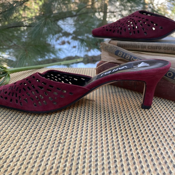 VANELI Suede Kitten Heel Mules - Picture 12 of 12